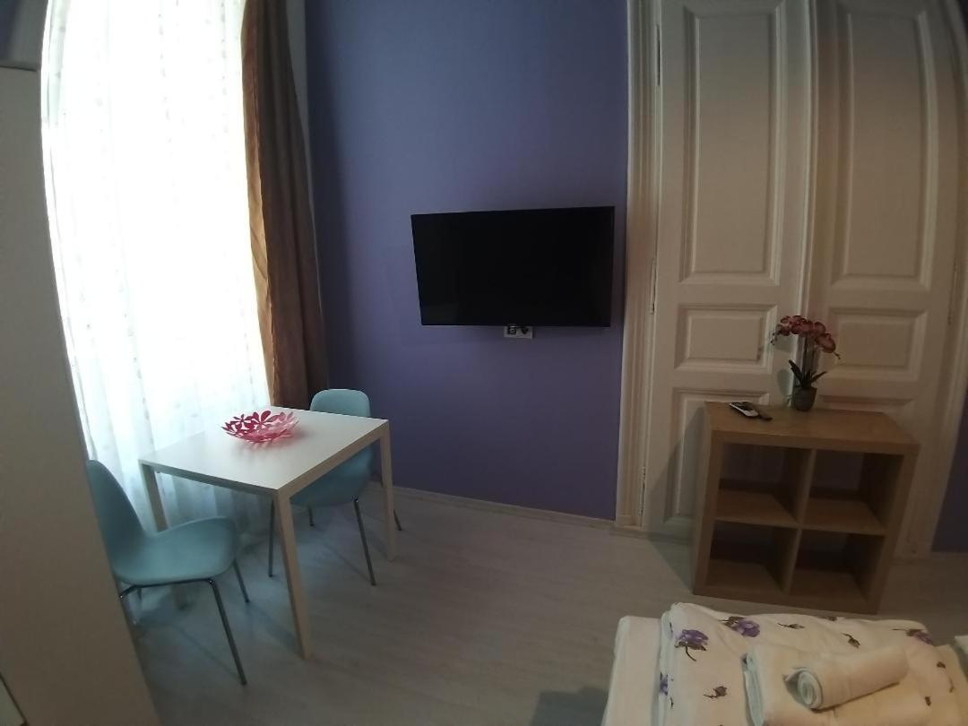 Melisa Apartment Budapest Exteriör bild